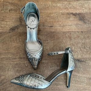 New Adrianna Papell quilted leather stilettos